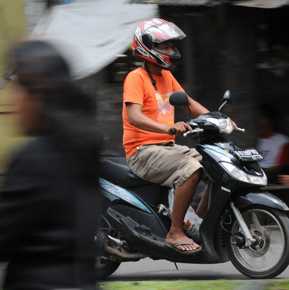 Agan kalo pake Jaket, gimana? (Rider Masuk...!!!)