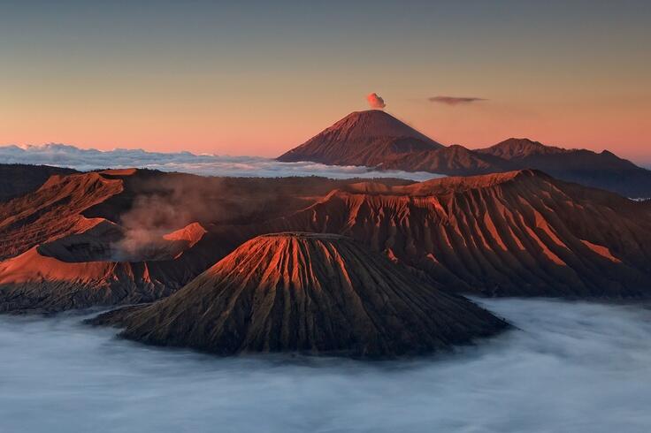 Upacara Yadnya Kasada di Gunung Bromo