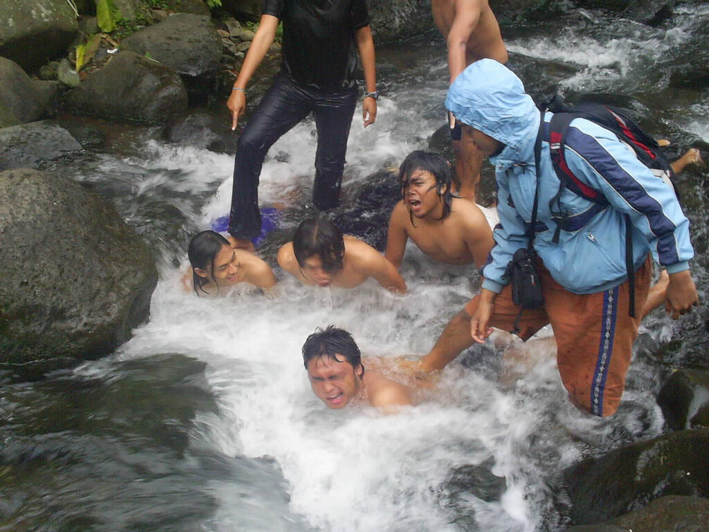 yuk mengintip photo ospek maba aka mahasiswa baru di luar negeri