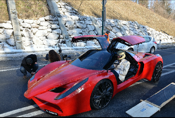 Supercar Ferrari dan Porsche Versi menggunakan rangka Pipa Paralon PVC