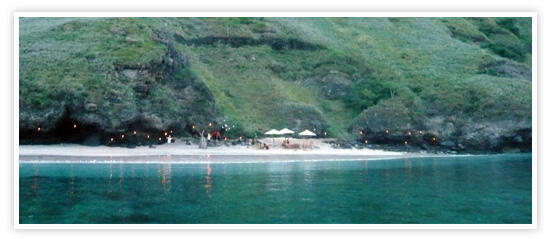 KEREN::FOTO2 liburan GWYNETH PALTROW di INDONESIA