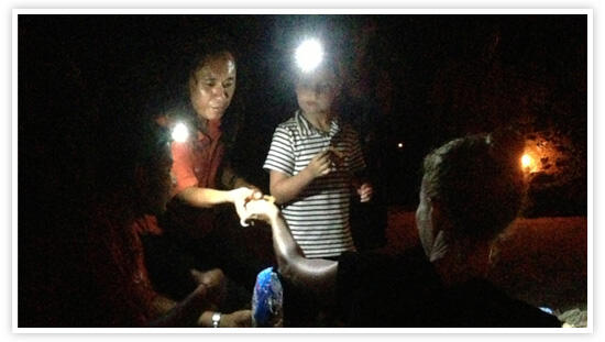 KEREN::FOTO2 liburan GWYNETH PALTROW di INDONESIA