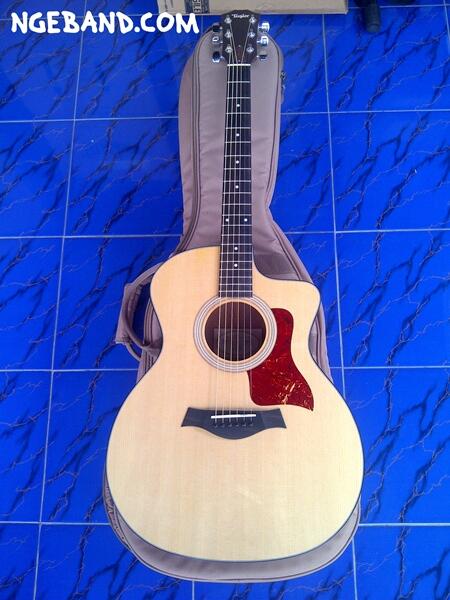 Terjual Taylor 114ce Grand Auditorium Acoustic-Electric 