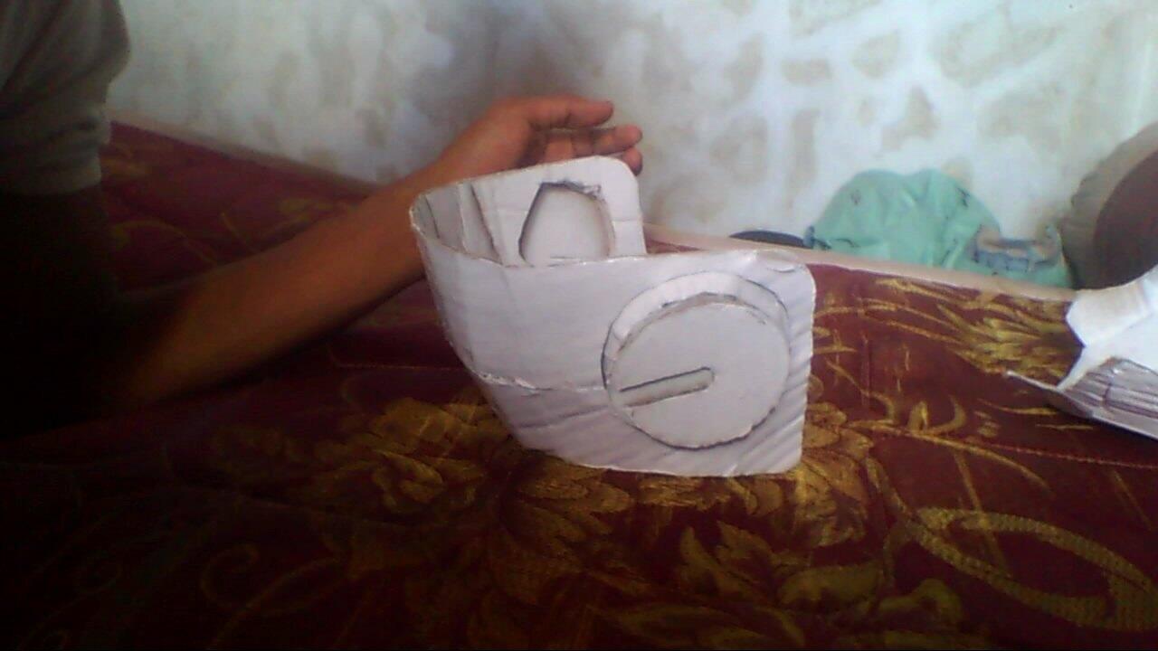 Membuat IRON MAN Helmet dengan Kertas