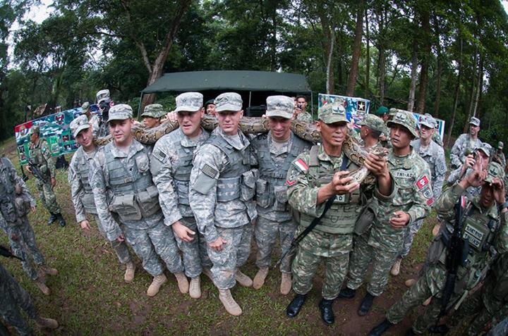 Tentara amrik latihan Jungle Survival di indonesia (pic)