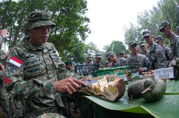 Tentara amrik latihan Jungle Survival di indonesia (pic)