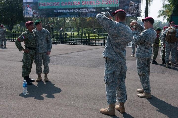 ketika tentara amrik main ke indonesia (pic)