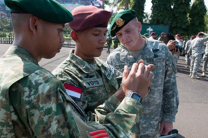 ketika tentara amrik main ke indonesia (pic)