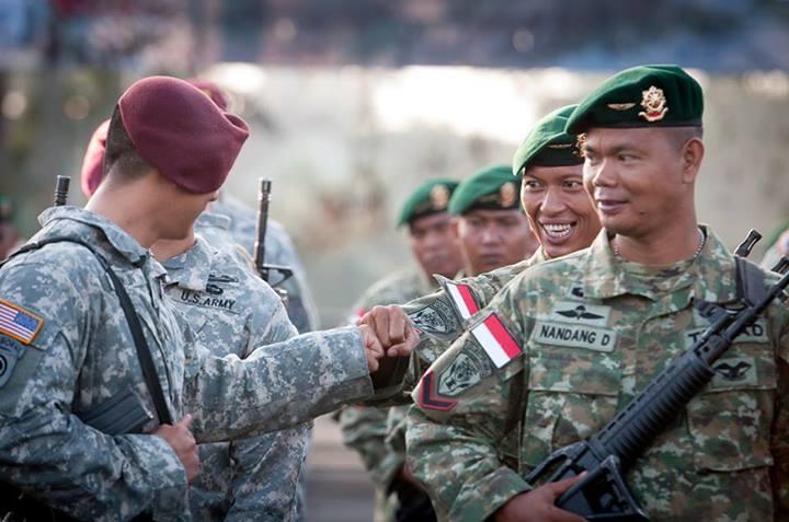 ketika tentara amrik main ke indonesia (pic)