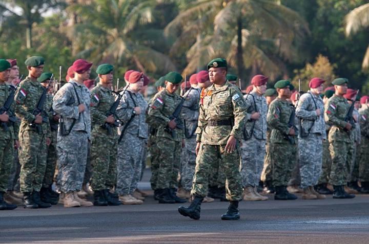 ketika tentara amrik main ke indonesia (pic)