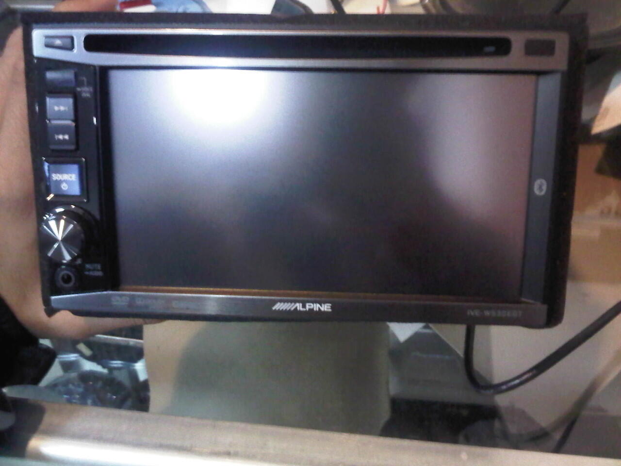 HEAD UNIT ALPINE IVE-W530EBT