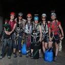 6 wanita aktivis GREENPEACE protes eksplorasi SHELL di Arktik (unik)