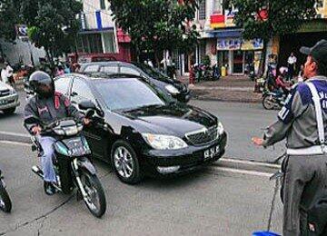 Fenomena Jalan Raya di Jakarta: