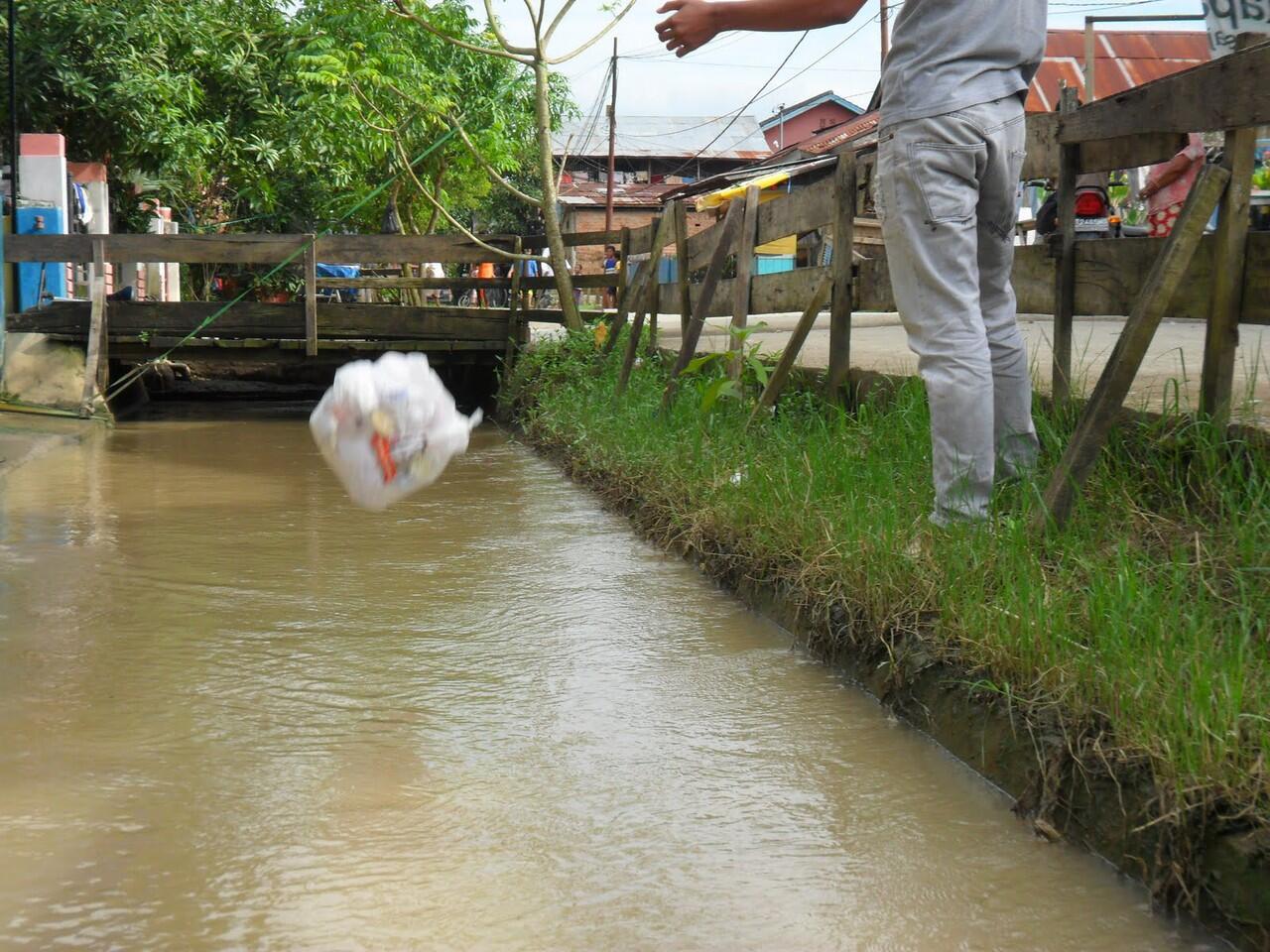 Fenomena Jalan Raya di Jakarta: