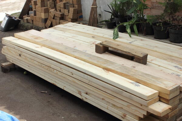 Terjual Jual Kayu  Pallet Peti  Kemas  Jati belanda Pinewood 