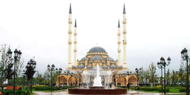 8 Masjid Paling Indah Di Rusia