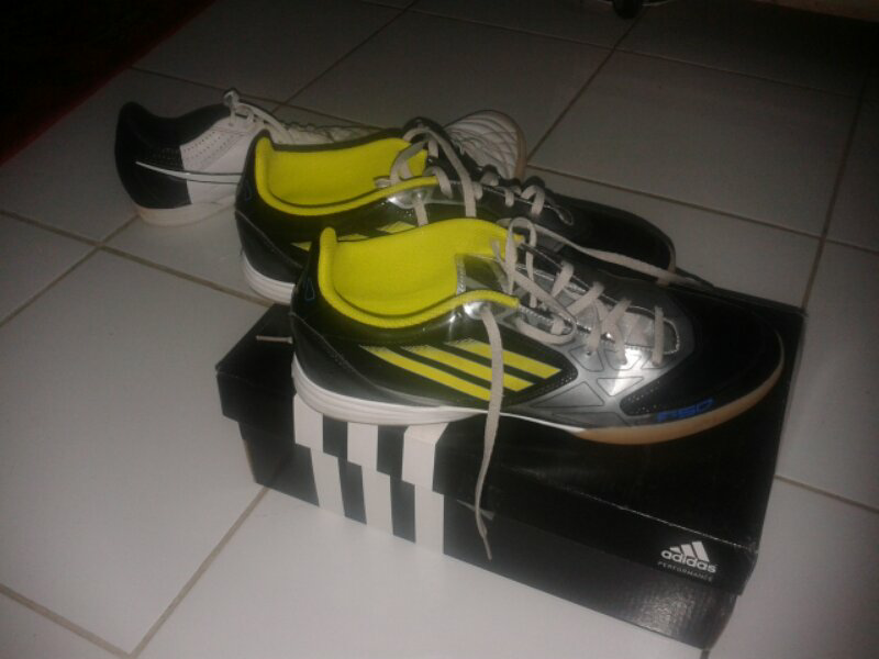 LELANG ADIDAS F10 IN FREE ONGKIR