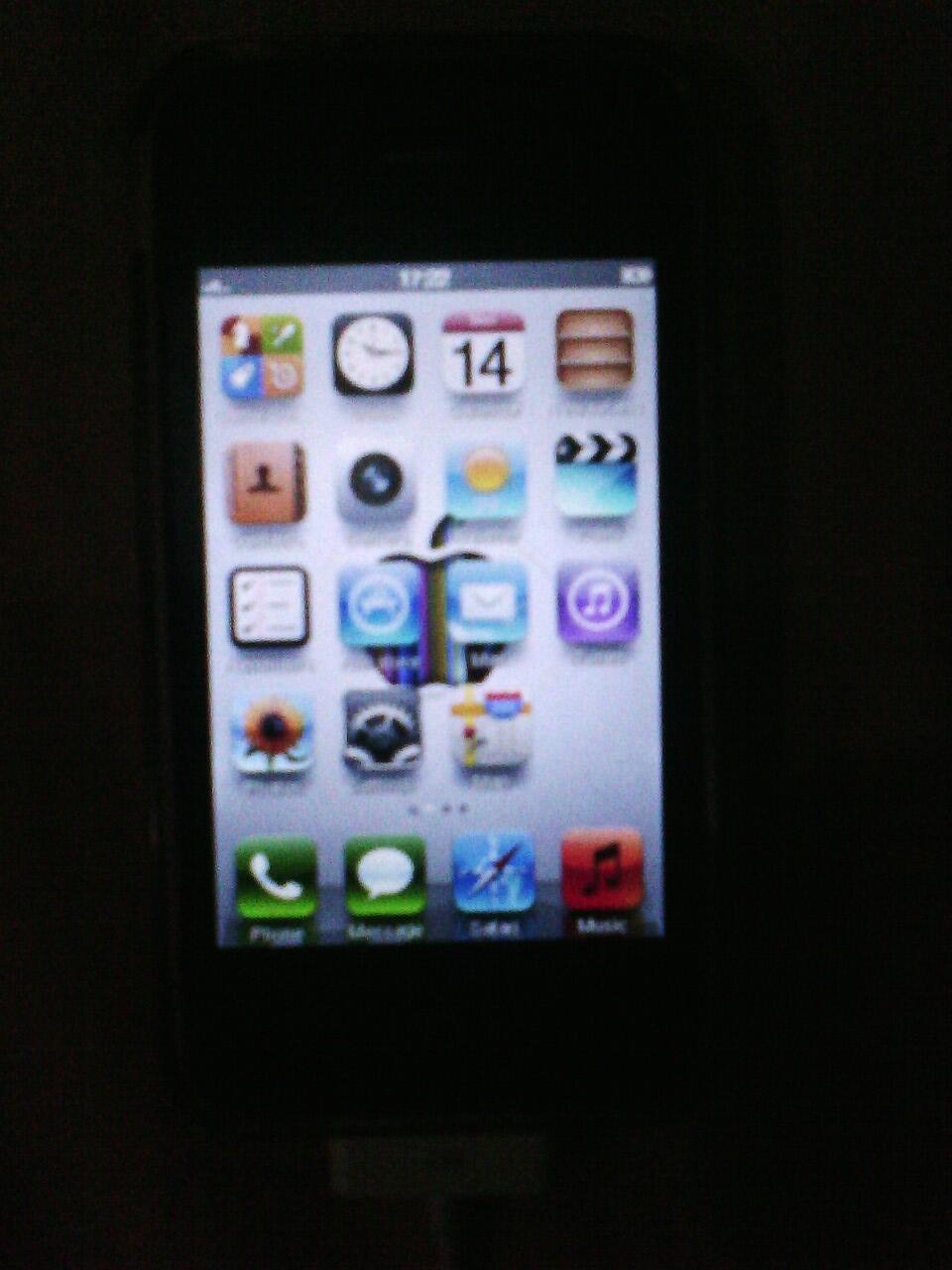 WTS WTB WTT replika iphone 4s murah sekarangggggggggggggg