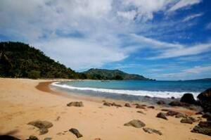 Pantai Sendang Biru