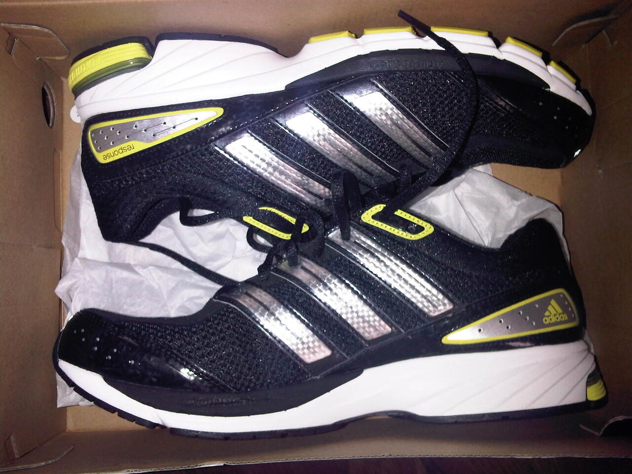 WTS Adidas Running Shoes Men's ... >BNWT<