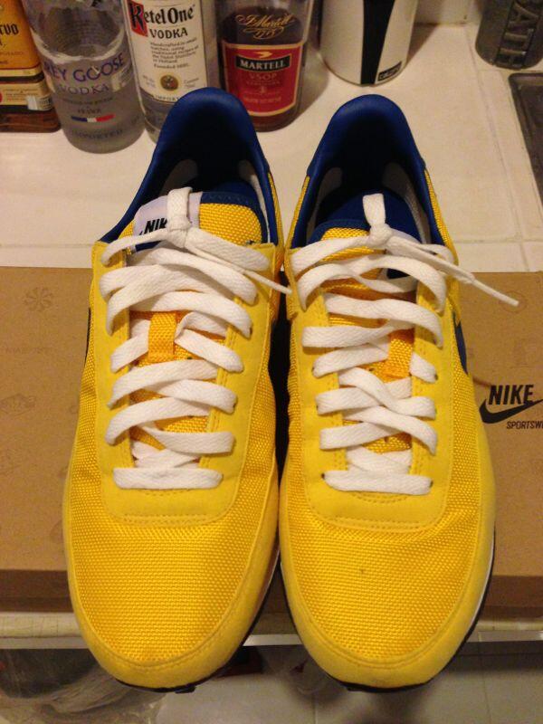 FS : NIKE ELITE size 8
