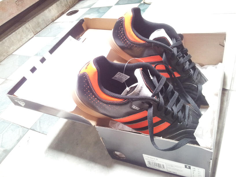 LELANG DAHSYAT!! Sepatu Futsal Adidas 11nova IN -OrangeBlack