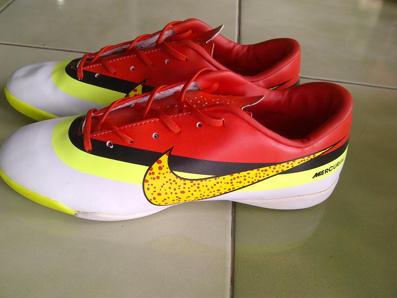 NIKE RAINBOW 2 CR7