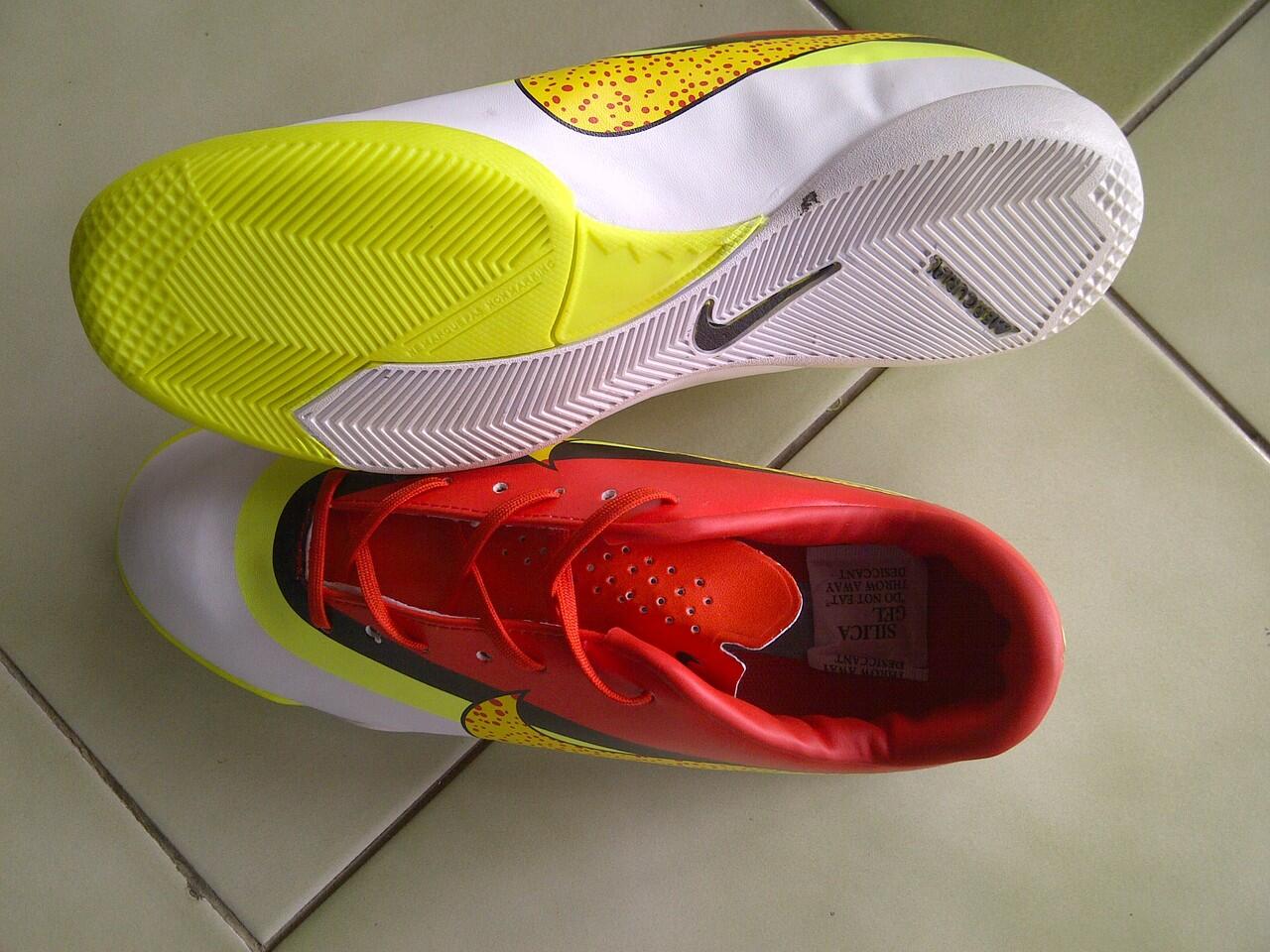 NIKE RAINBOW 2 CR7