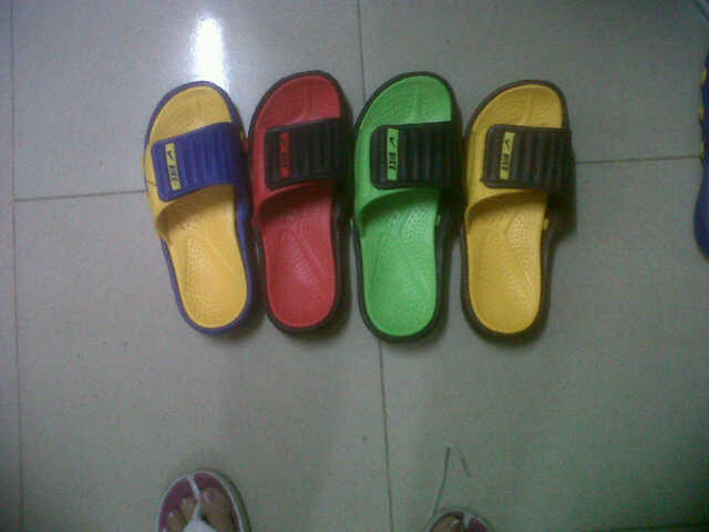Grosir Sandal Nike Import Kualitas Mantap