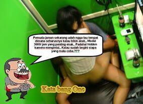 FOTO2 MENCENGANGKAN DARI FESBUK 