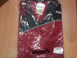 WTS Sarung tangan kiper ORIGINAL & BNIB 100% SUPER MURAH Cuma 99rb Umbro, Specs DLL