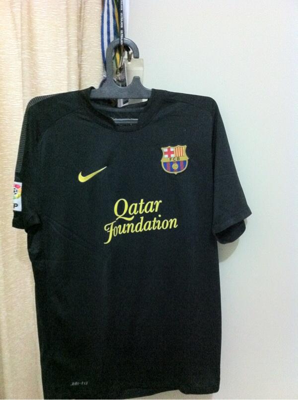 Jual jersey barcelona away 2011/2012 ori