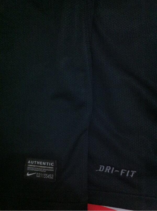 Jual jersey barcelona away 2011/2012 ori