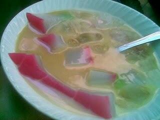 SHARE!! Manakah Makan/Minuman Yang Menemani Kaskuser Buka Puasa ? :)