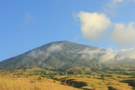 &#91;Lombok Island&#93; Gn. Rinjani 3726 Mdpl to Gili Trawangan 0 Mdpl