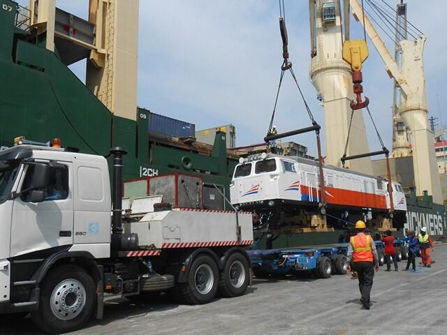 Muatan gila truck luar negeri