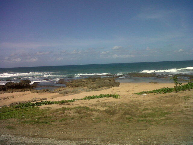 Sawarna Beach (pantai yang tersembunyi di banten)