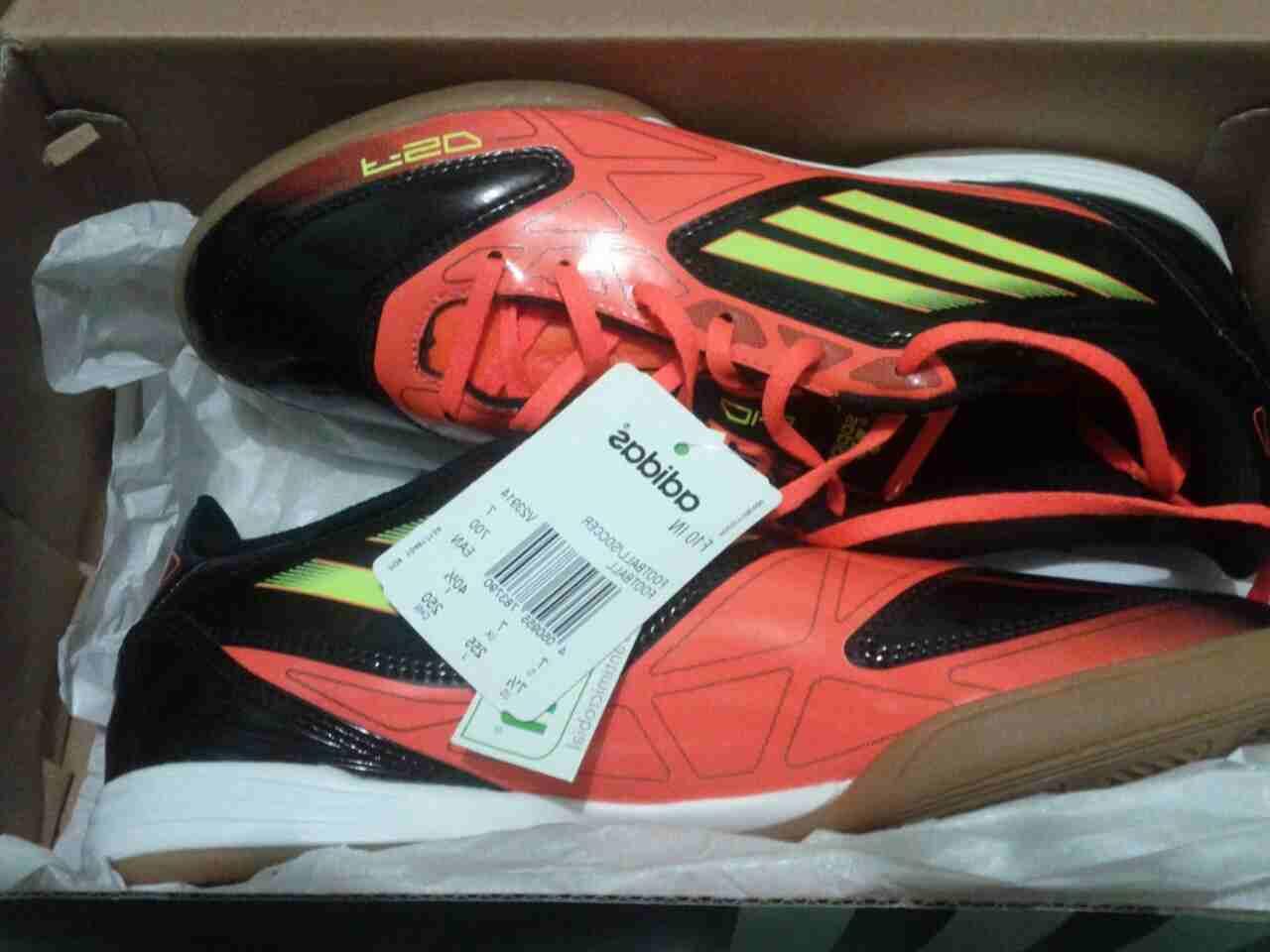 Sepatu futsal Adidas F10 IN Original