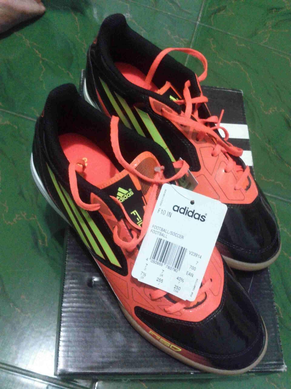 Sepatu futsal Adidas F10 IN Original