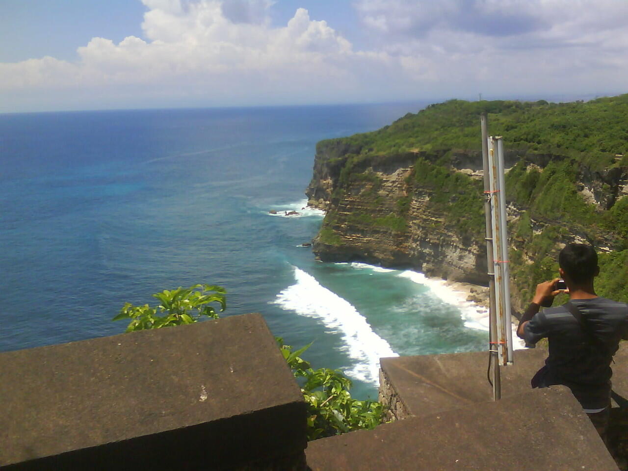 pulau BALI ternyata indah banget gan.