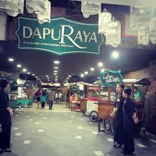 Berbuka Puasa dengan Jajanan Tradisional