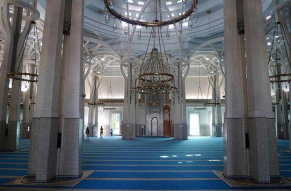 10 Masjid megah di negara mayoritas Non-muslim