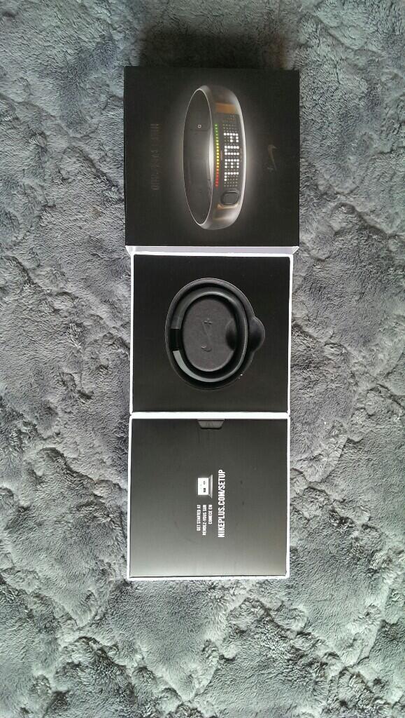 nike fuel band 2nd ( 1 minggu pemakaian )