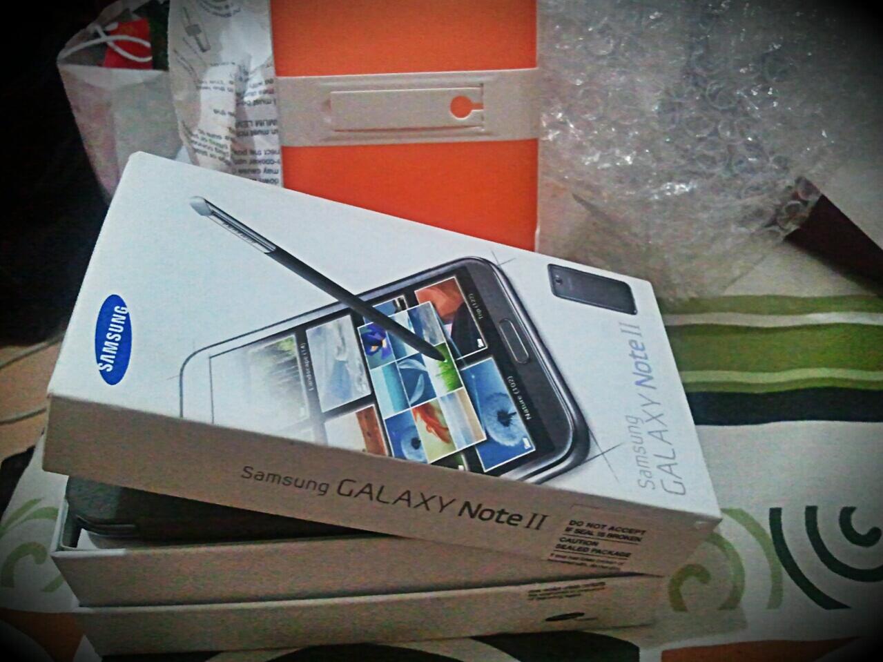 Nokia C5-03 Green Mulus Fullset Ex Garansi Resmi + Bonus (Di Lihat Dulu Gan)