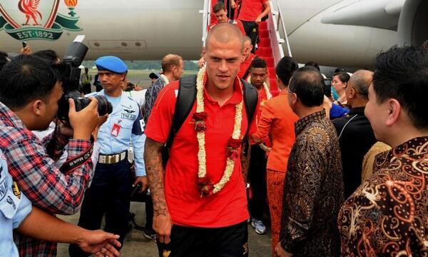 Foto-foto kedatangan Liverpool ke Indonesia 