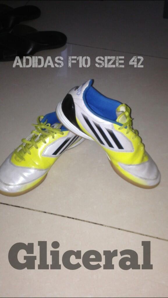 WTS 2nd like new!\\adidas f10,adidas lz absolado// WITH BOX ORI