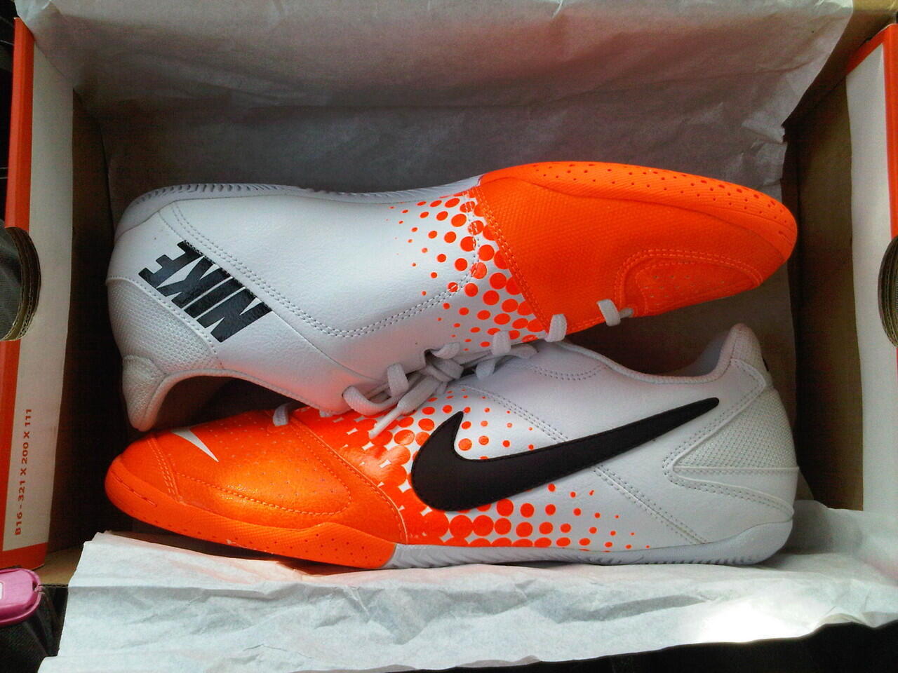 sepatu futsal nike5 elastico 1000% ORI BNIB size 43