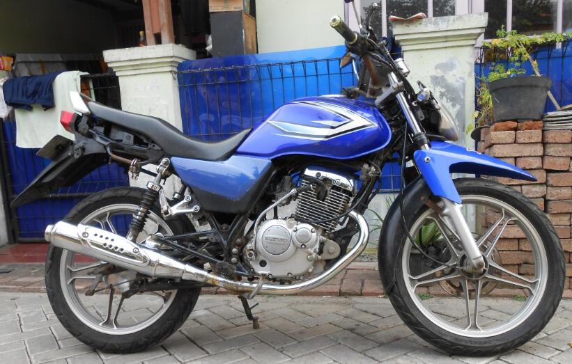 Terjual Suzuki Thunder 125 th. 2007 MODIFIKASI. MURAH 