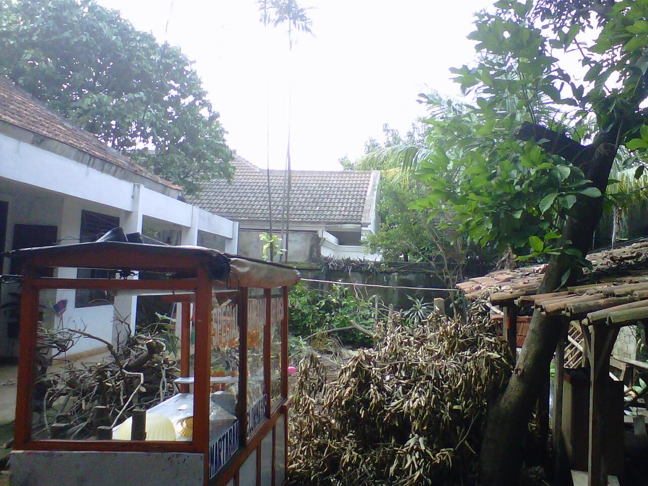 Rumah Luas dan Murah hanya 3 Mnt dari Pasar Segar Cinere