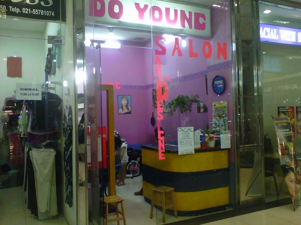 TOKO DI MALL METROPOLIS SQUARE TANGERANG